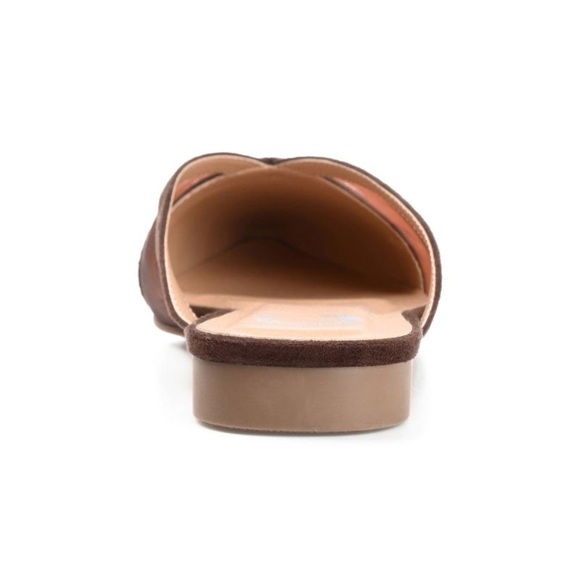 Journee Collection Womens Reeo Slip On Pointed Toe Mules Flats * - Picture 3 of 6